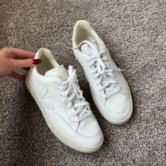 Veja Women’s V-12 Sneakers in Extra White - Picture 8 of 11